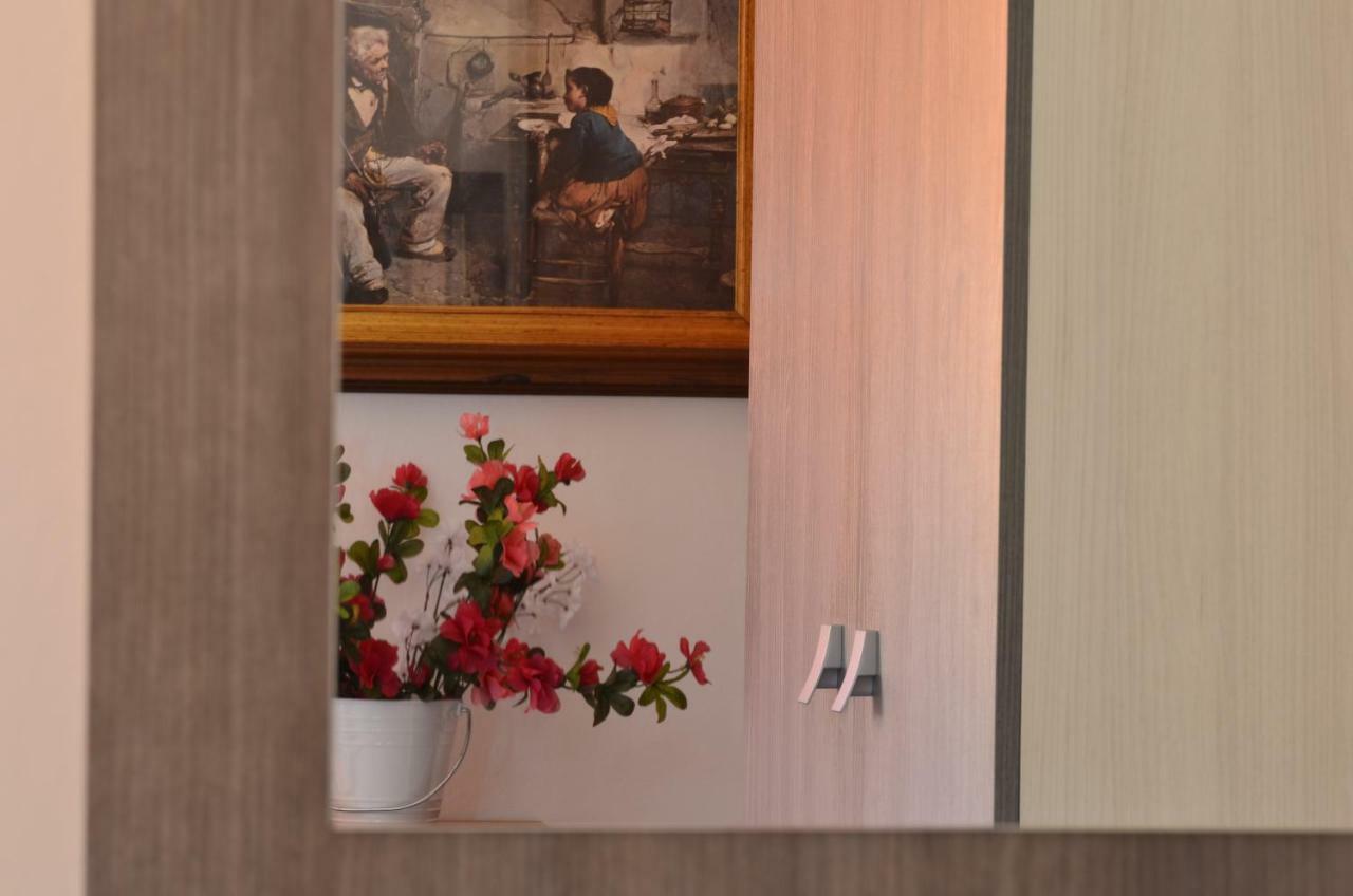 Case Franzero Hotel Levice Kültér fotó