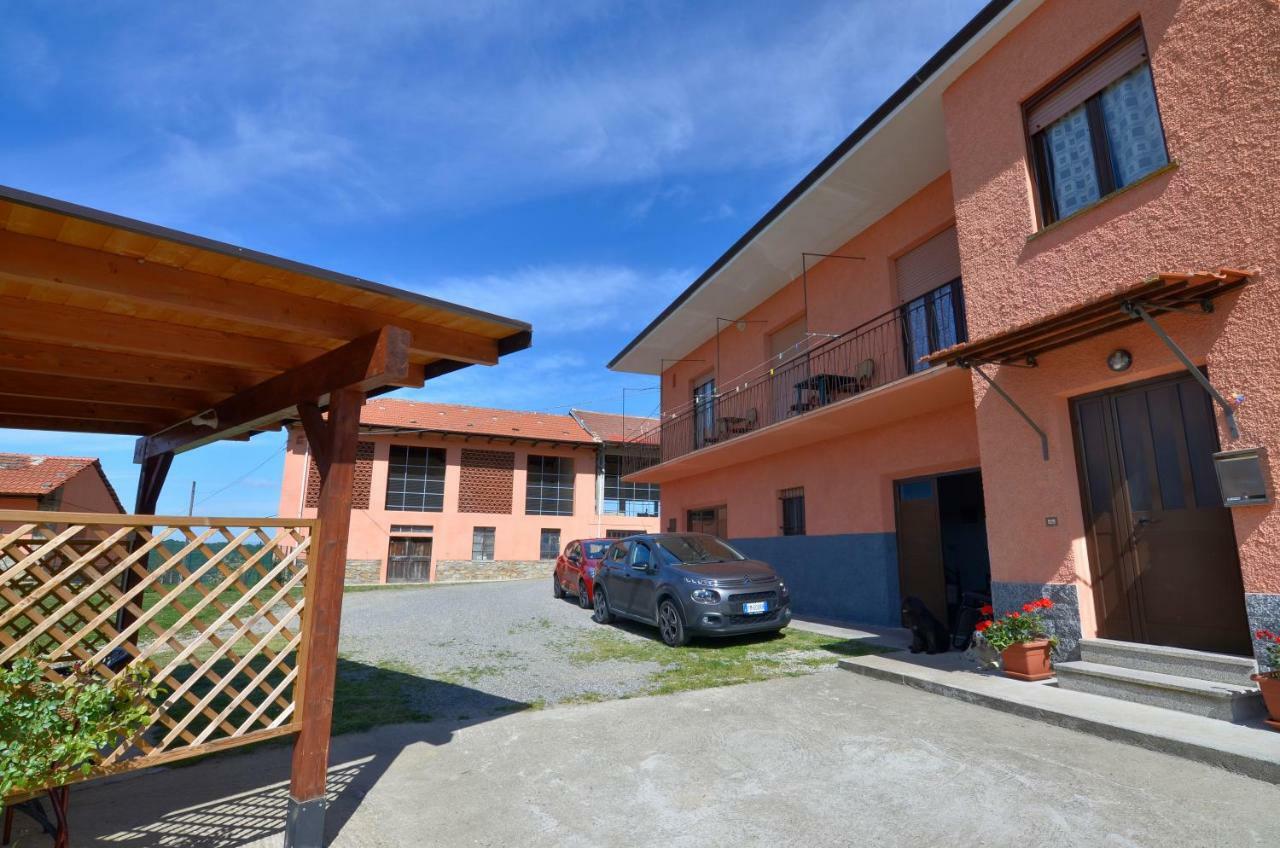 Case Franzero Hotel Levice Kültér fotó